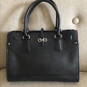 Bonita! SALVATORE FERRAGAMO satchel tote BRIANA Handbag
